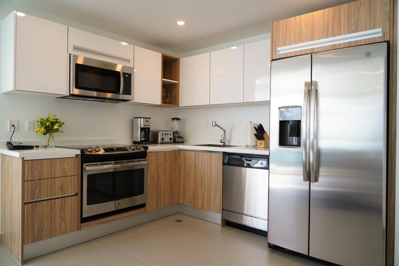 Azure Beach Residences Palm Beach Екстер'єр фото