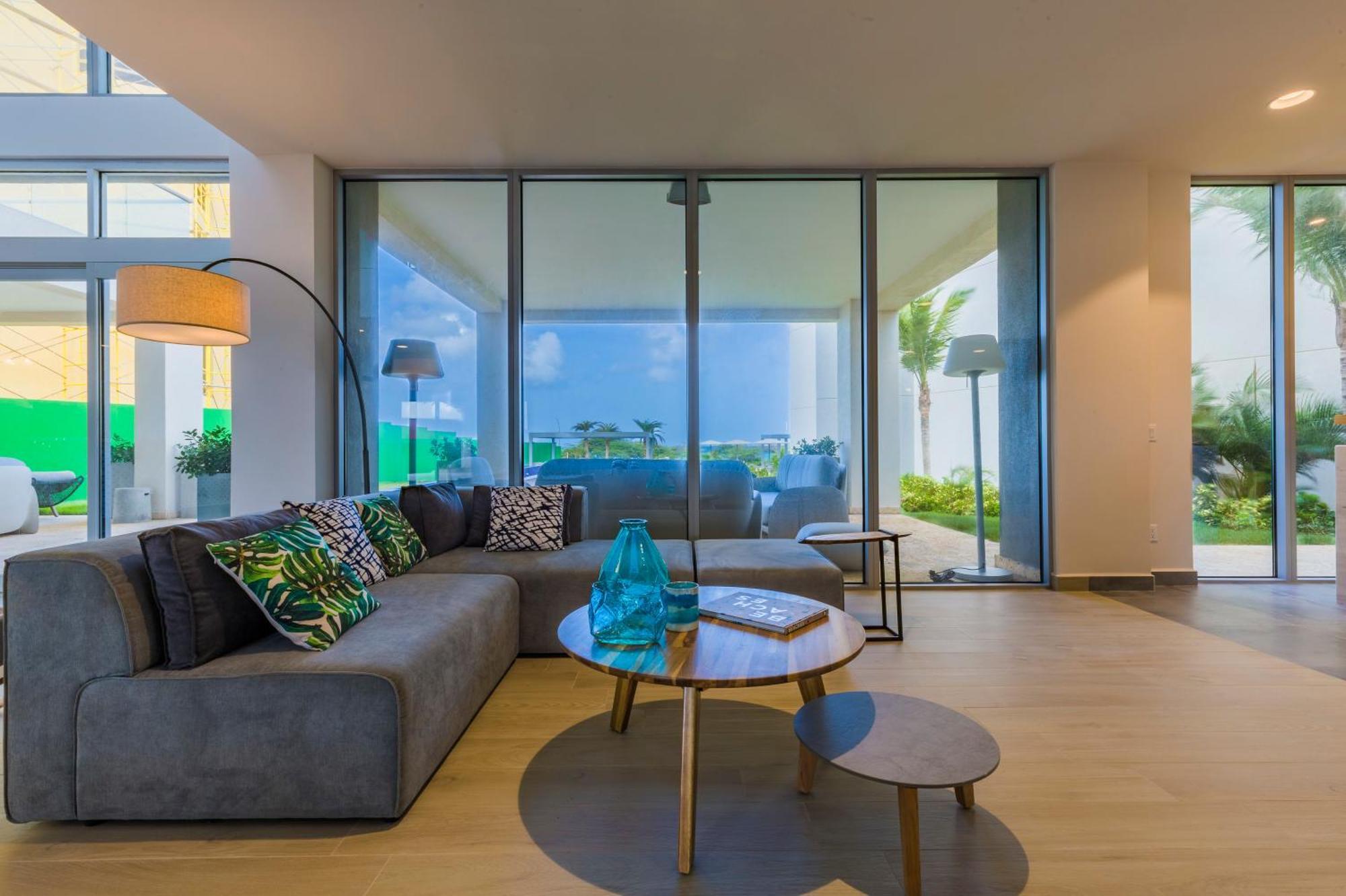 Azure Beach Residences Palm Beach Екстер'єр фото
